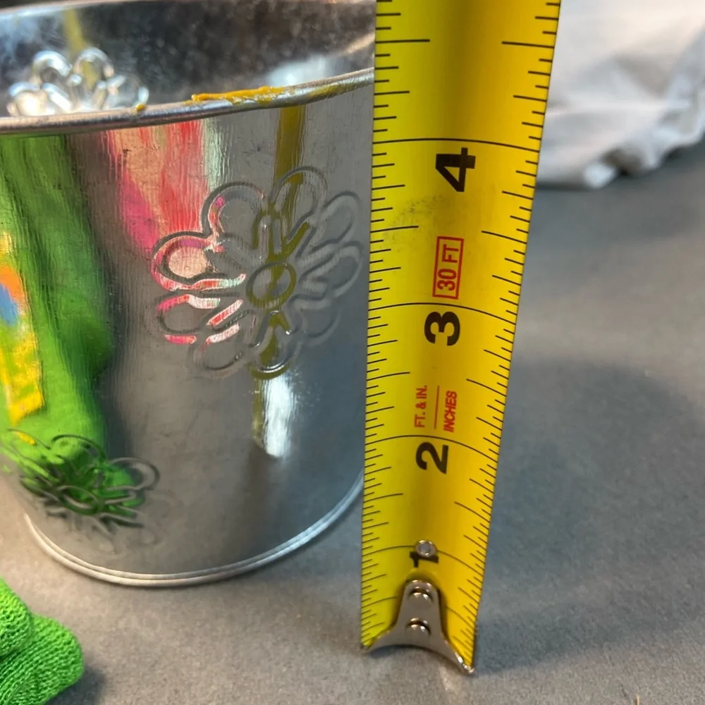 N/A silver color